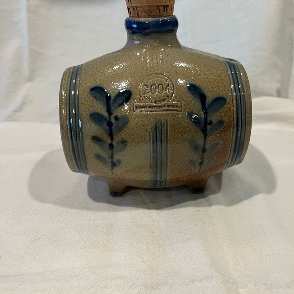 Vintage Rowe Pottery Swigger**Make Offer ** - Picture 5 of 5